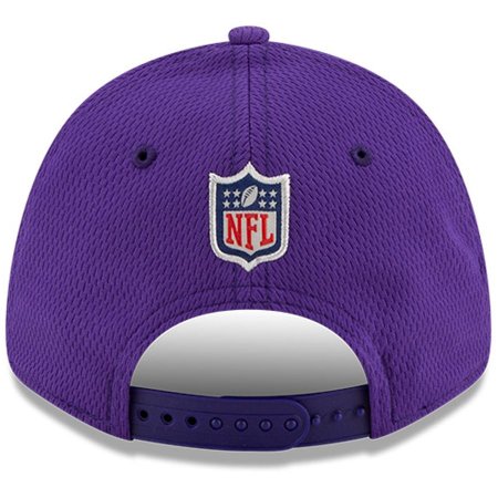 Minnesota Vikings - 2021 Sideline Road 9Forty NFL Hat