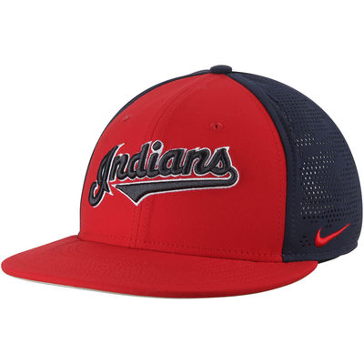 Cleveland Indians - True Vapor Swoosh Performance Flex MLB Hat