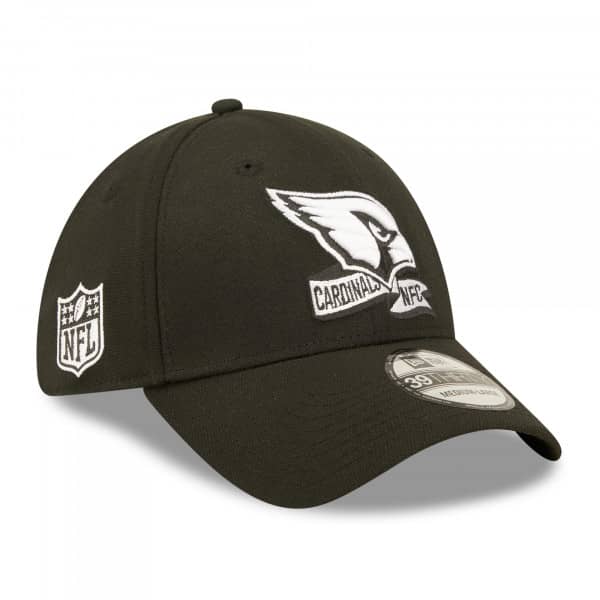 Kansas City Chiefs - 2022 Sideline Black & White 39THIRTY NFL Hat ::  FansMania