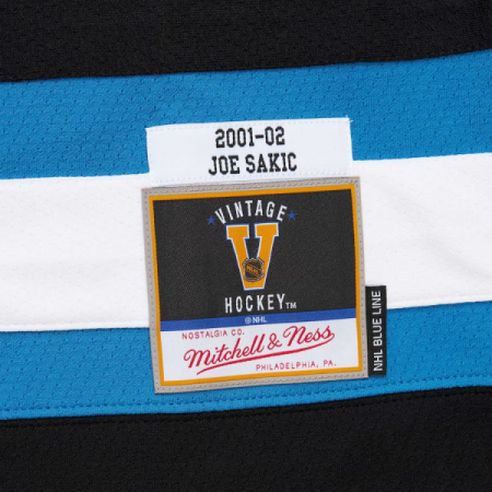 Colorado Avalanche - Joe Sakic 2001/02 Captain NHL Dres