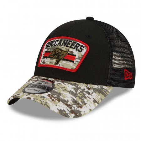 Tampa Bay Buccaneers - 2021 Salute To Service 9Forty NFL Hat