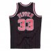Chicago Bulls - Scottie Pippen Hardwood Classic Swingman NBA Dres