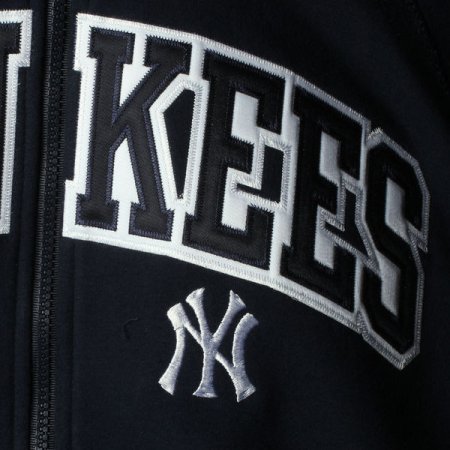 New York Yankees - Antigua Team Victory Full-Zip MLB Bluza