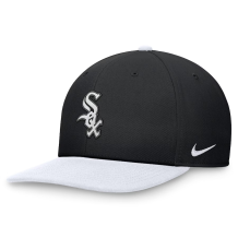 Chicago White Sox - Evergreen Two-Tone Snapback MLB Hat