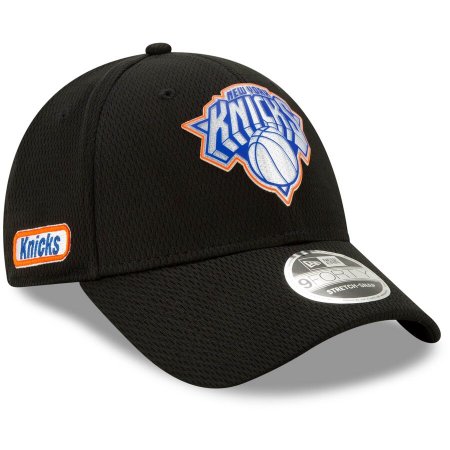 New York Knicks - Official Back Half 9Forty NBA Hat