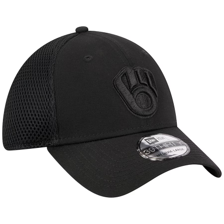Milwaukee Brewers - Black Neo 39THIRTY MLB Hat