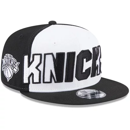 New York Knicks - Back Half Black 9Fifty NBA Hat